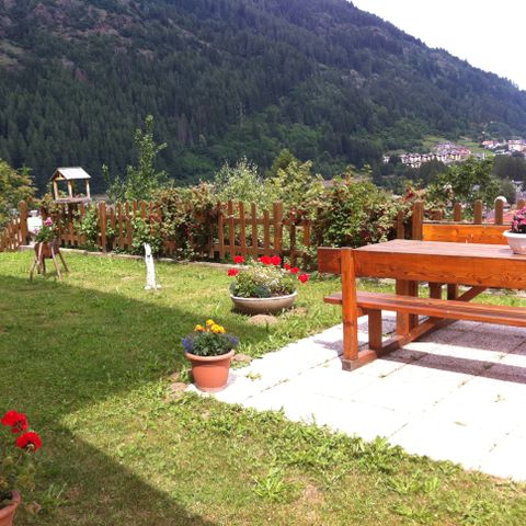 APARTMENT 6 people - House