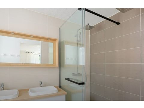 Group accommodation 10 persons - House le Perigord