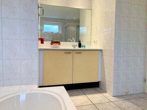 Bungalow 6 persons - B
